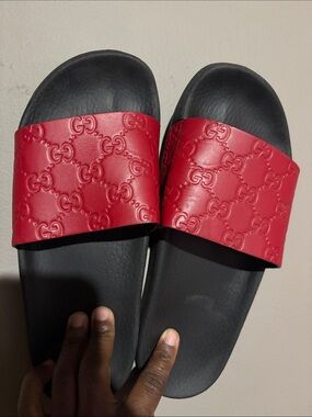 Gucci Red and Black Embossed Logo Slide Sandals